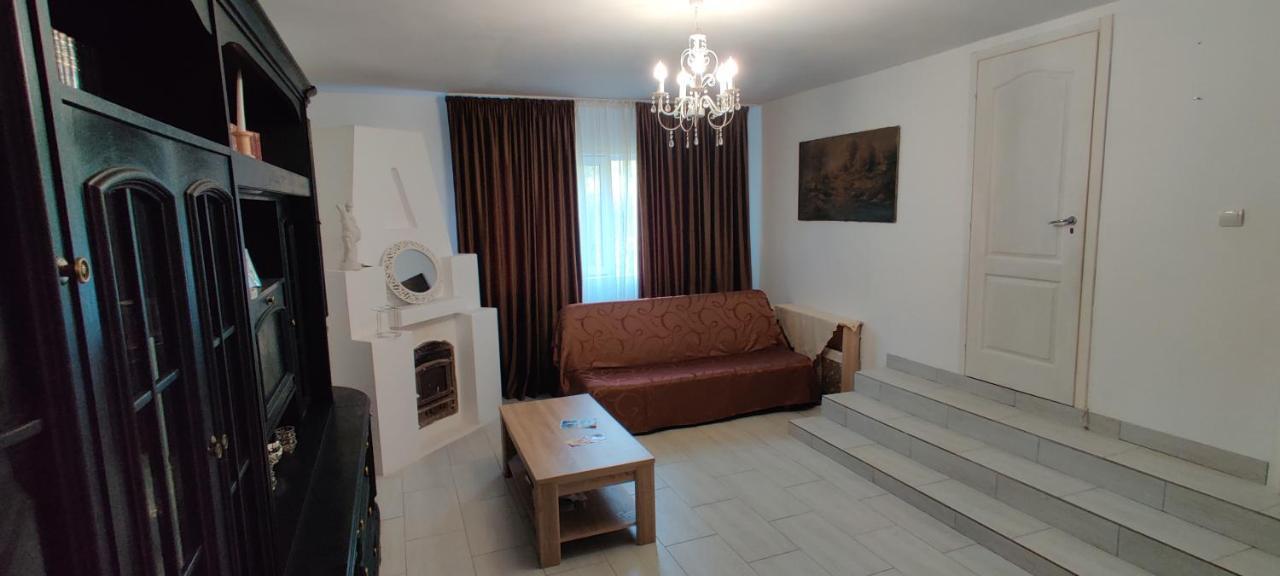 Готель Casa Narcisa Беїле-Херкулане Екстер'єр фото